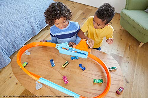 Rapid Raceway Champion Action Hot Wheels Championship Track Speed Boost Oval Track Ages 4 And Older - Vehicle Adventure Play Collection